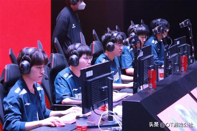 “我只是一個前隊友”,tarzan獲勝誇scout,Doinb當場拍桌破防 – 遊戲内參